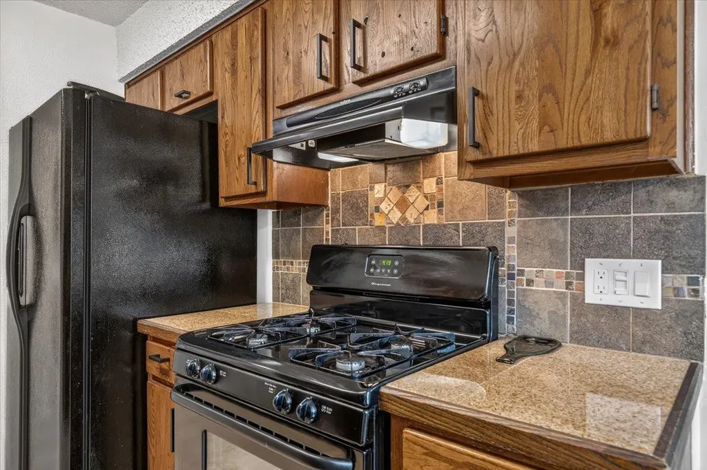 5805 W Gate Boulevard Austin TX 78745
