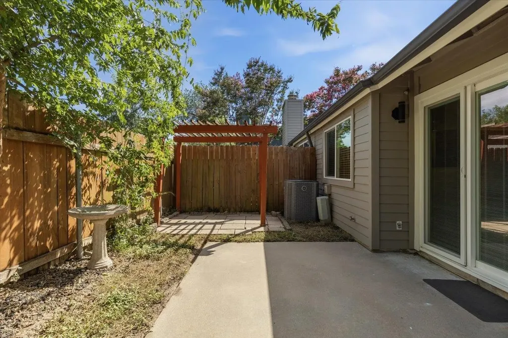 5805 W Gate Boulevard Austin TX 78745