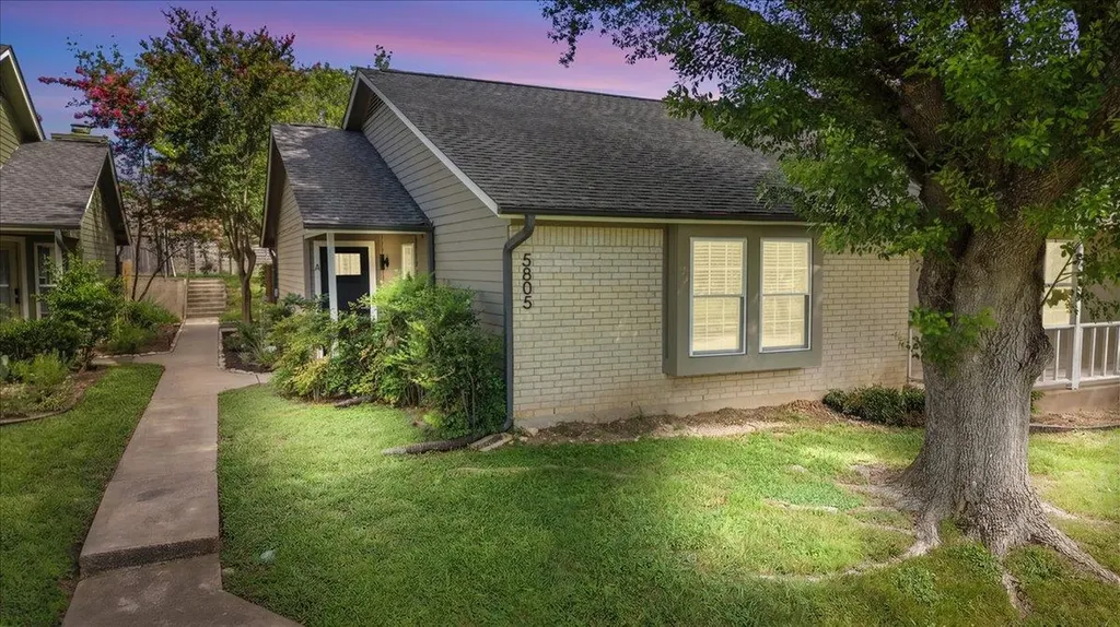 5805 W Gate Boulevard Austin TX 78745