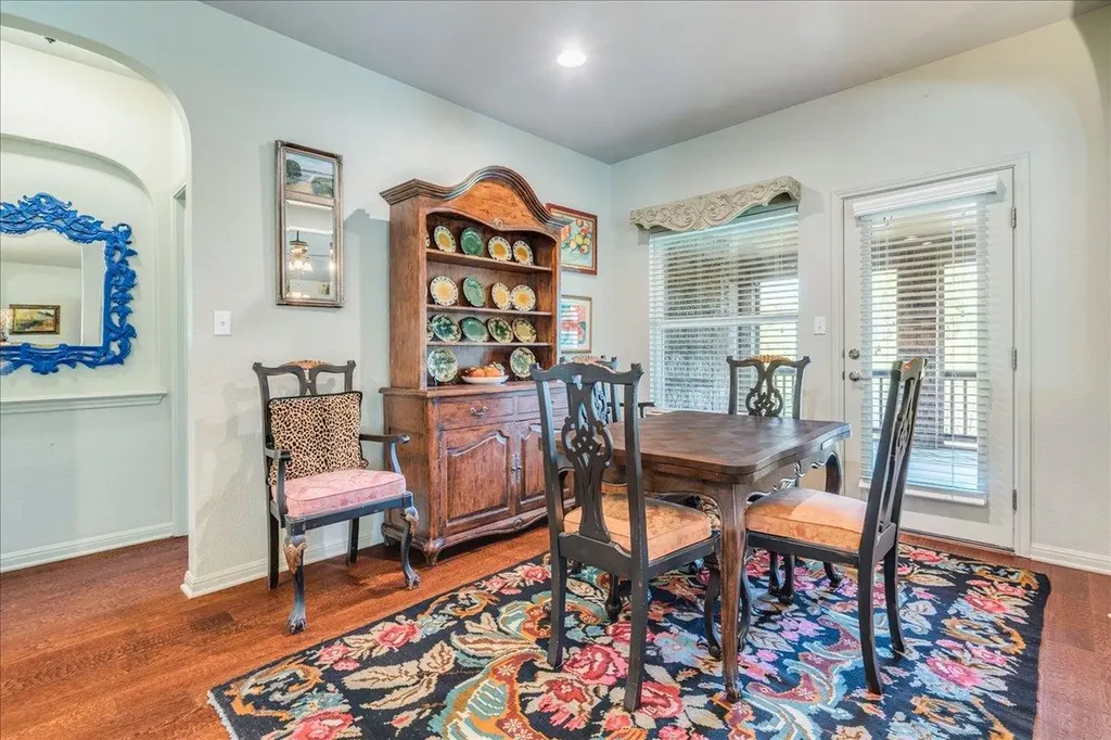 471 Limestone Trail Austin TX 78737