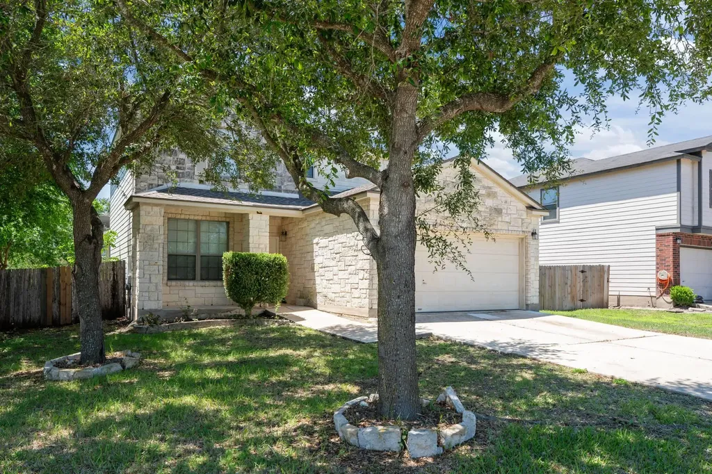 711 Abundance Lane Kyle TX 78640