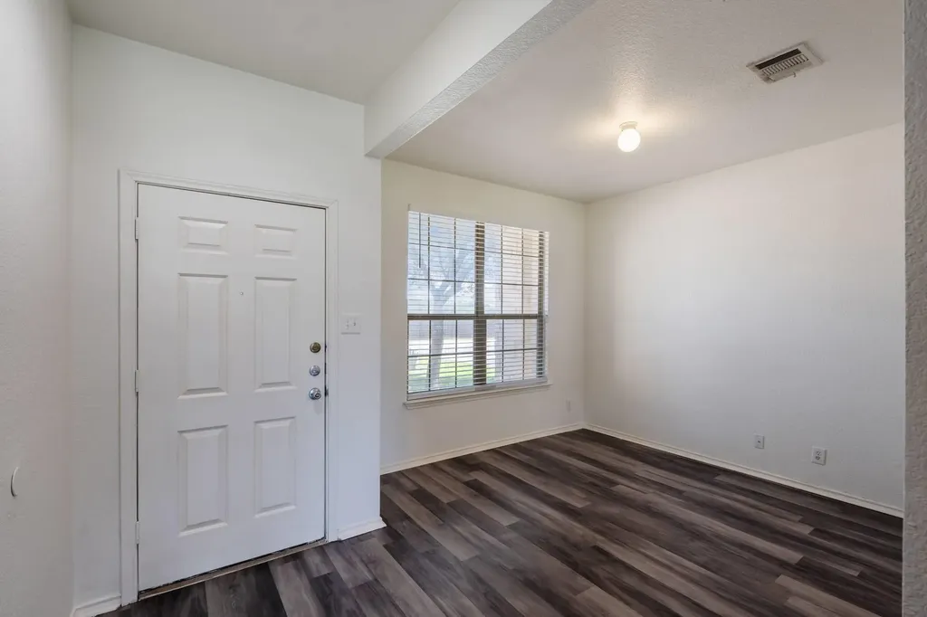 711 Abundance Lane Kyle TX 78640