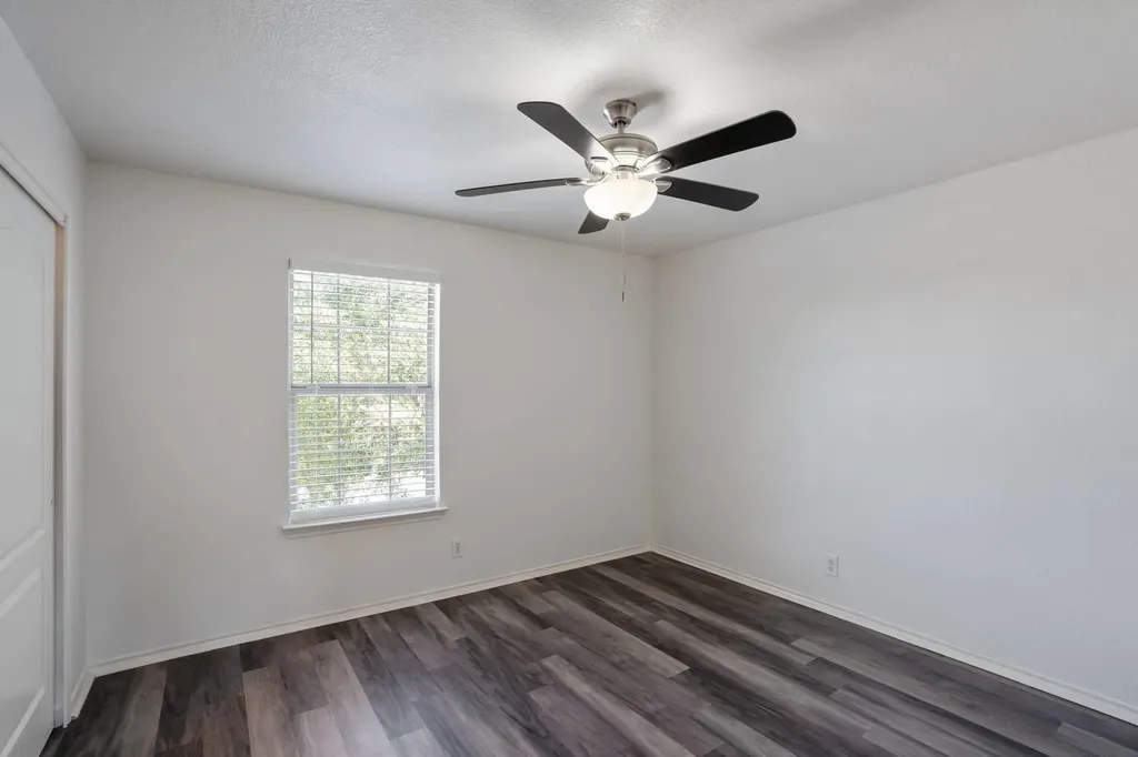 711 Abundance Lane Kyle TX 78640