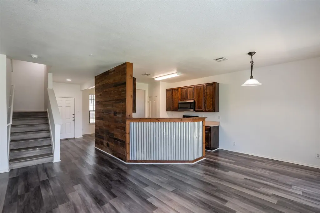 711 Abundance Lane Kyle TX 78640