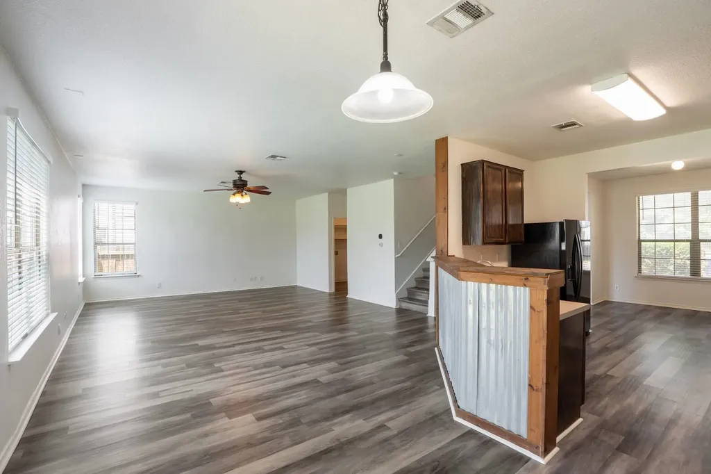711 Abundance Lane Kyle TX 78640
