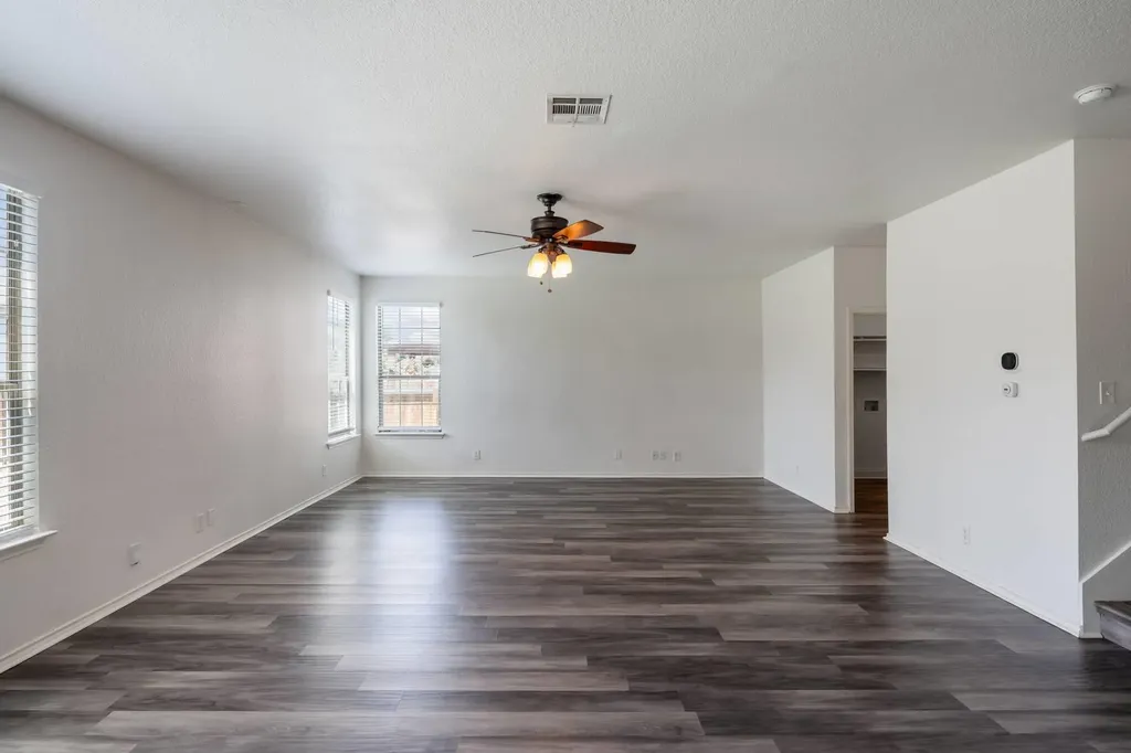 711 Abundance Lane Kyle TX 78640