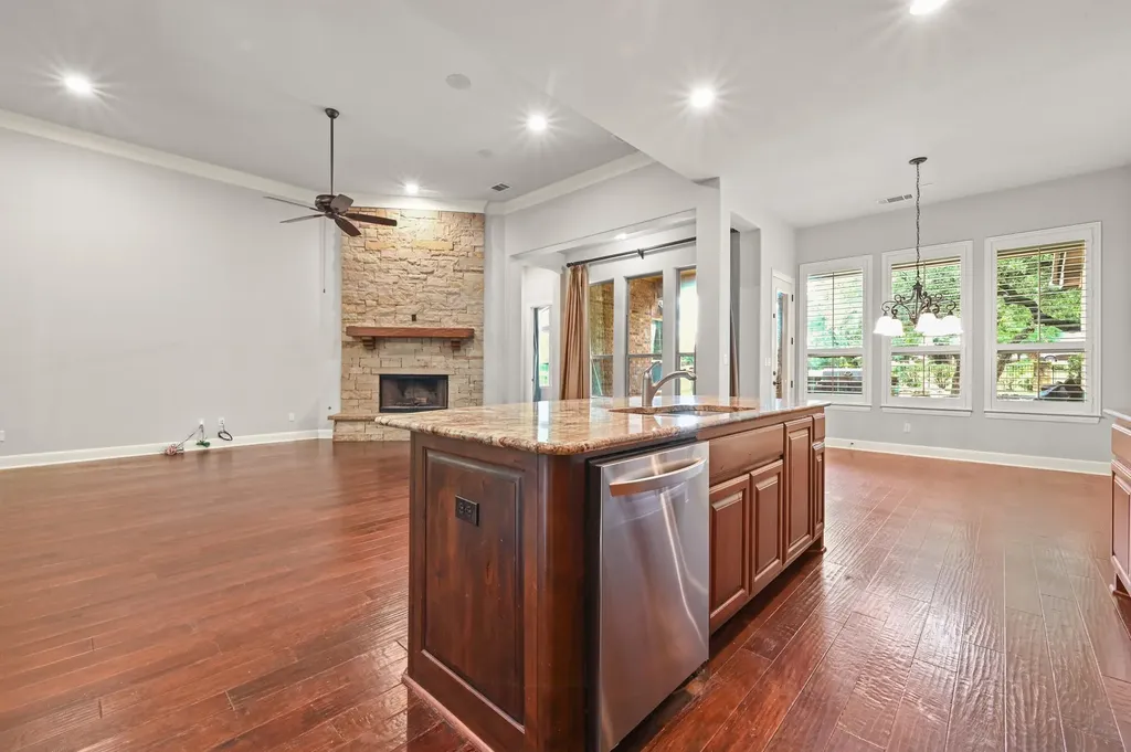 1003 Lucinda Terrace Georgetown TX 78628