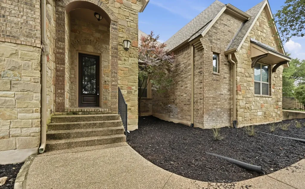 1003 Lucinda Terrace Georgetown TX 78628