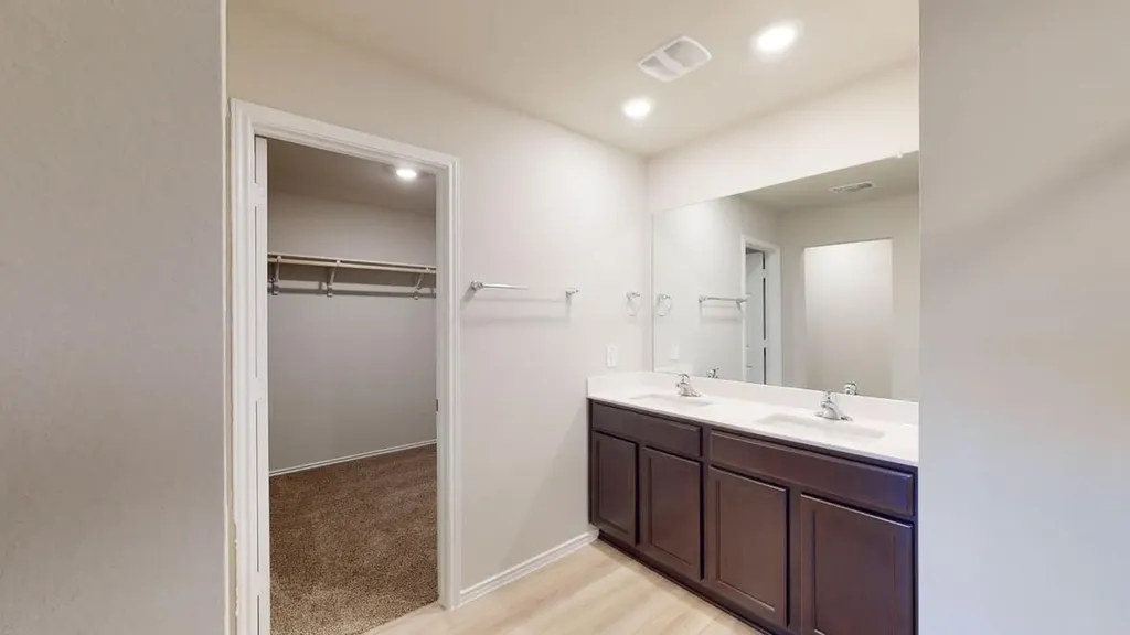 521 Hector Loop Georgetown TX 78626