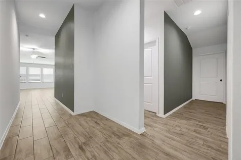 20506 National Drive Lago Vista TX 78645