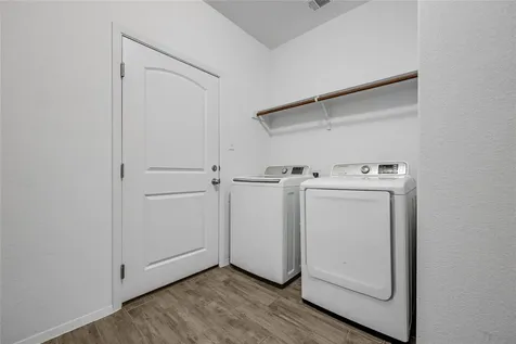 20506 National Drive Lago Vista TX 78645