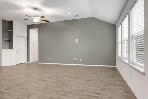 20506 National Drive Lago Vista TX 78645