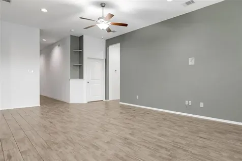 20506 National Drive Lago Vista TX 78645