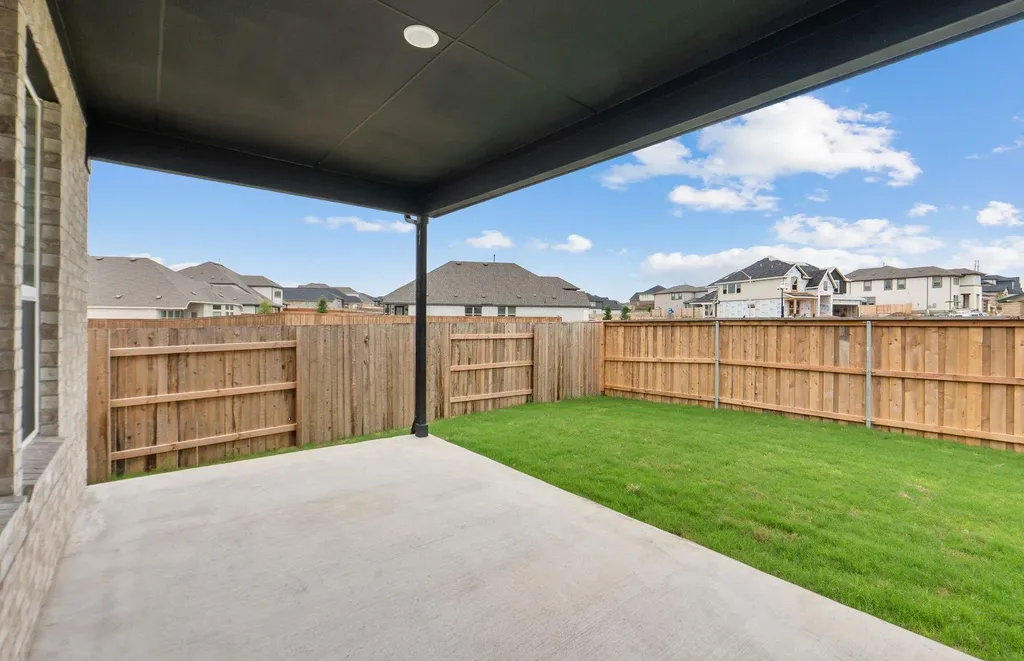 198 Rubber Tree Way Buda TX 78610