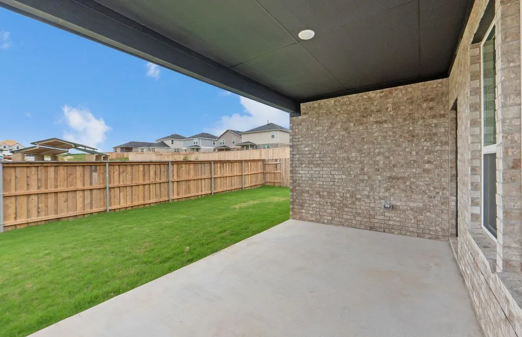 198 Rubber Tree Way Buda TX 78610