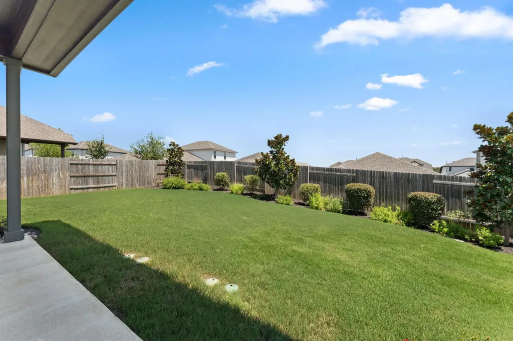6512 Velvet Leaf Lane Buda TX 78610