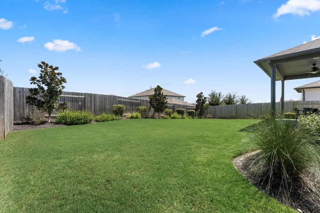 6512 Velvet Leaf Lane Buda TX 78610