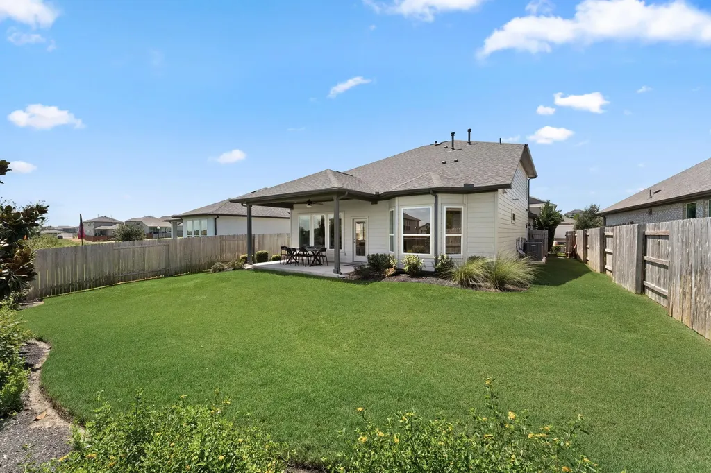 6512 Velvet Leaf Lane Buda TX 78610