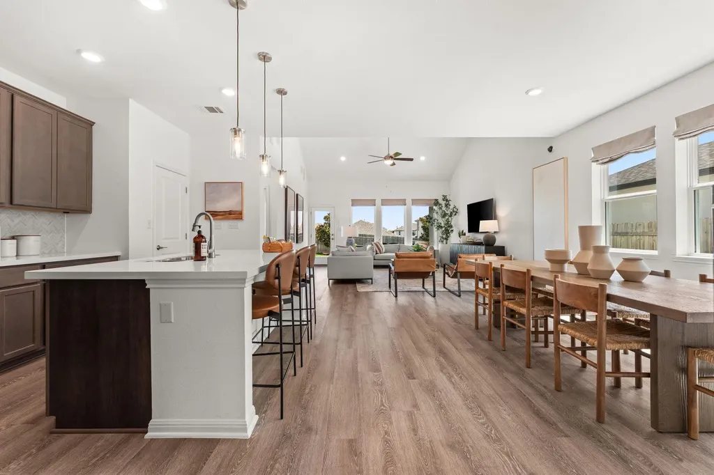 6512 Velvet Leaf Lane Buda TX 78610