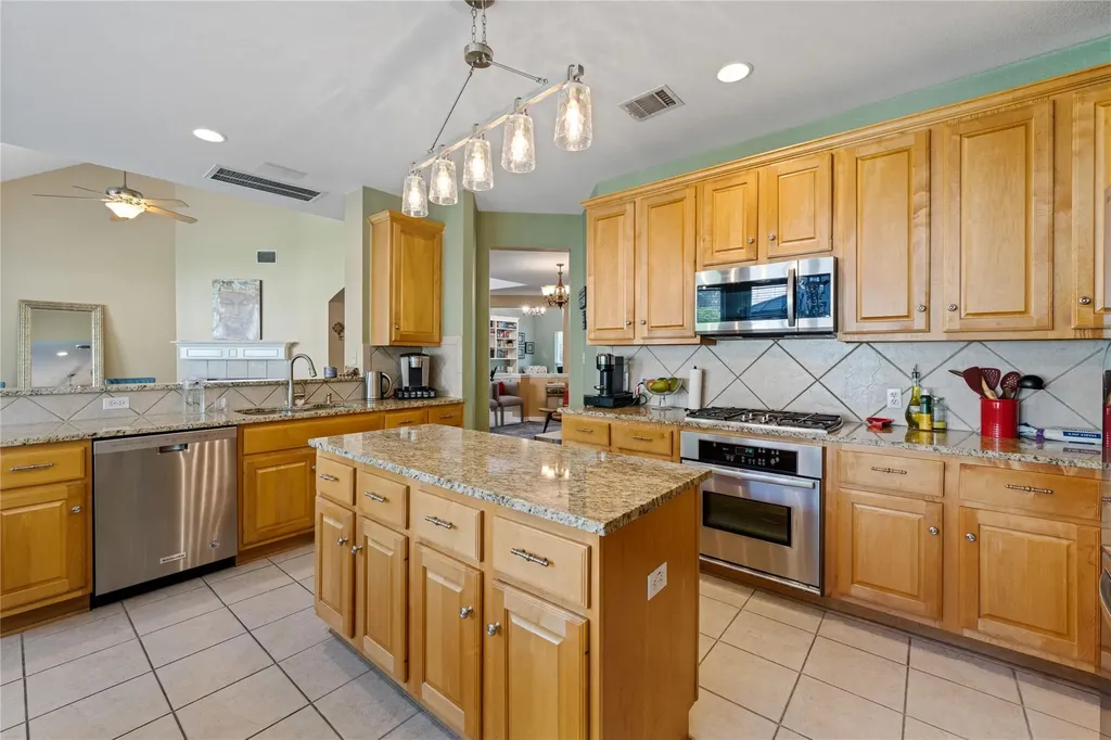 3105 Persimmon Valley Trail Austin TX 78732