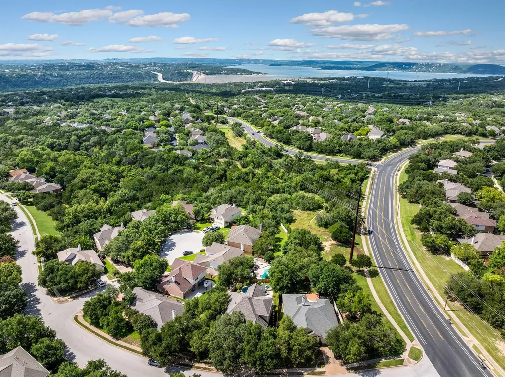 3105 Persimmon Valley Trail Austin TX 78732