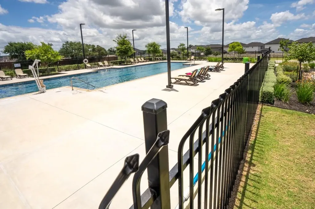 148 Brady Creek Way Leander TX 78641