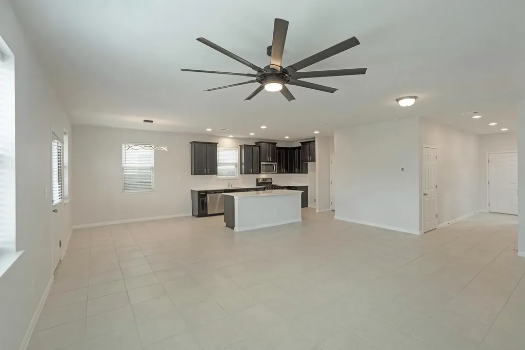 148 Brady Creek Way Leander TX 78641