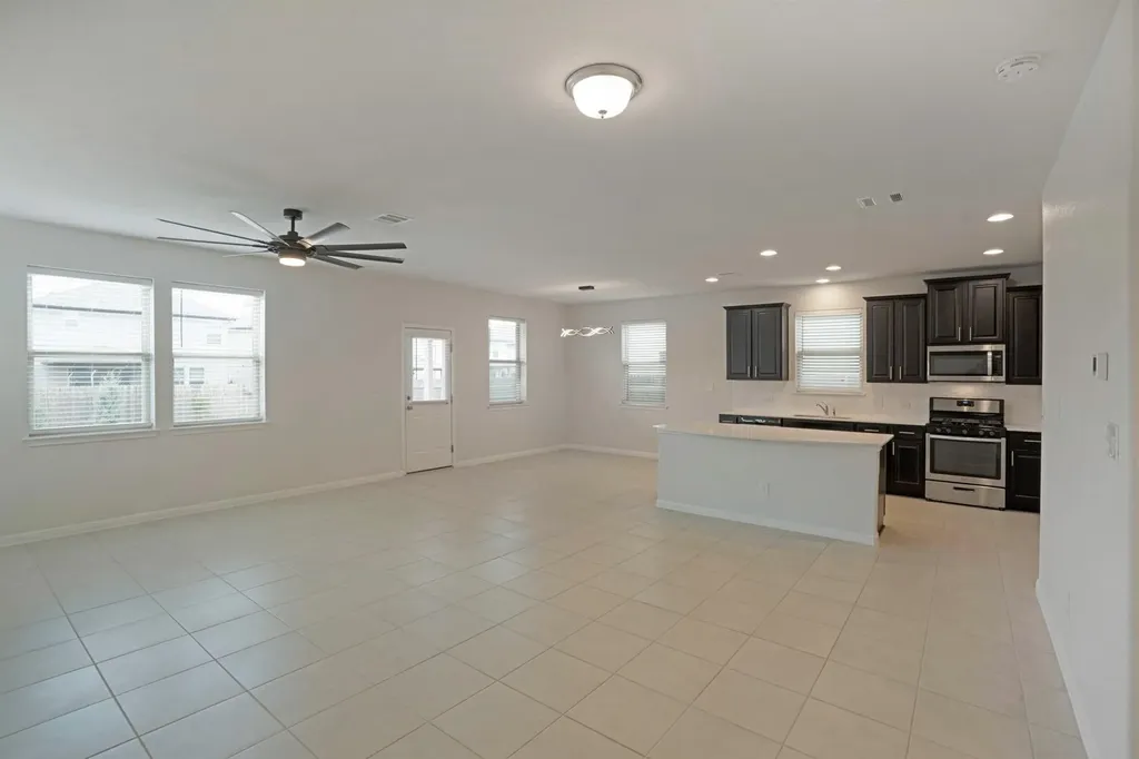 148 Brady Creek Way Leander TX 78641