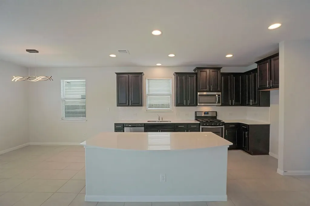 148 Brady Creek Way Leander TX 78641