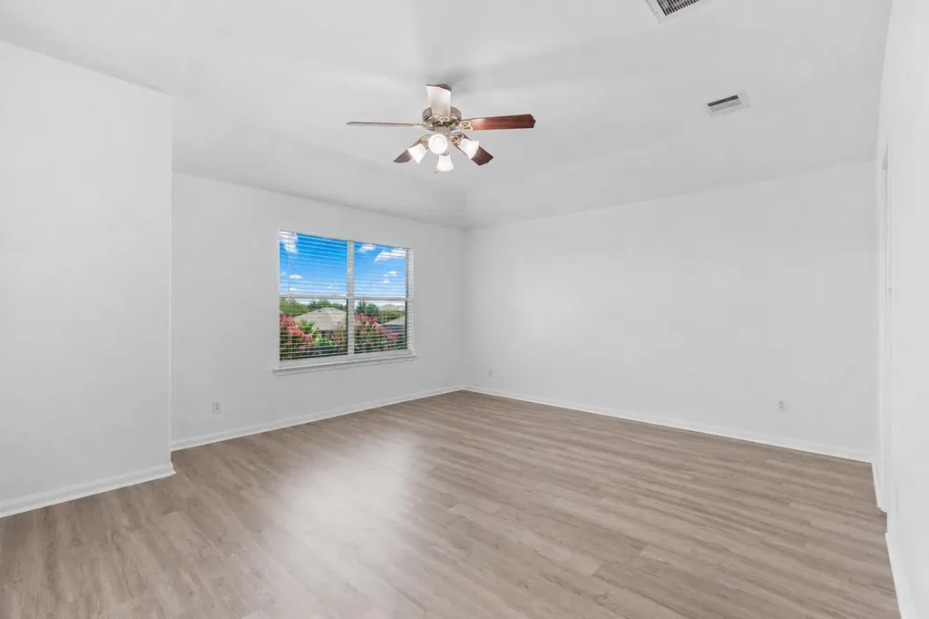 1117 Cockrill Court Hutto TX 78634