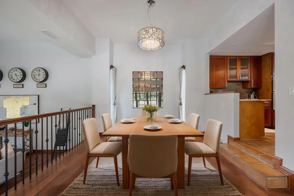 6022 Mount Bonnell Hollow Austin TX 78731