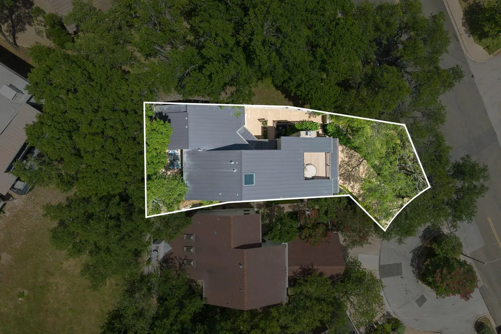 6022 Mount Bonnell Hollow Austin TX 78731