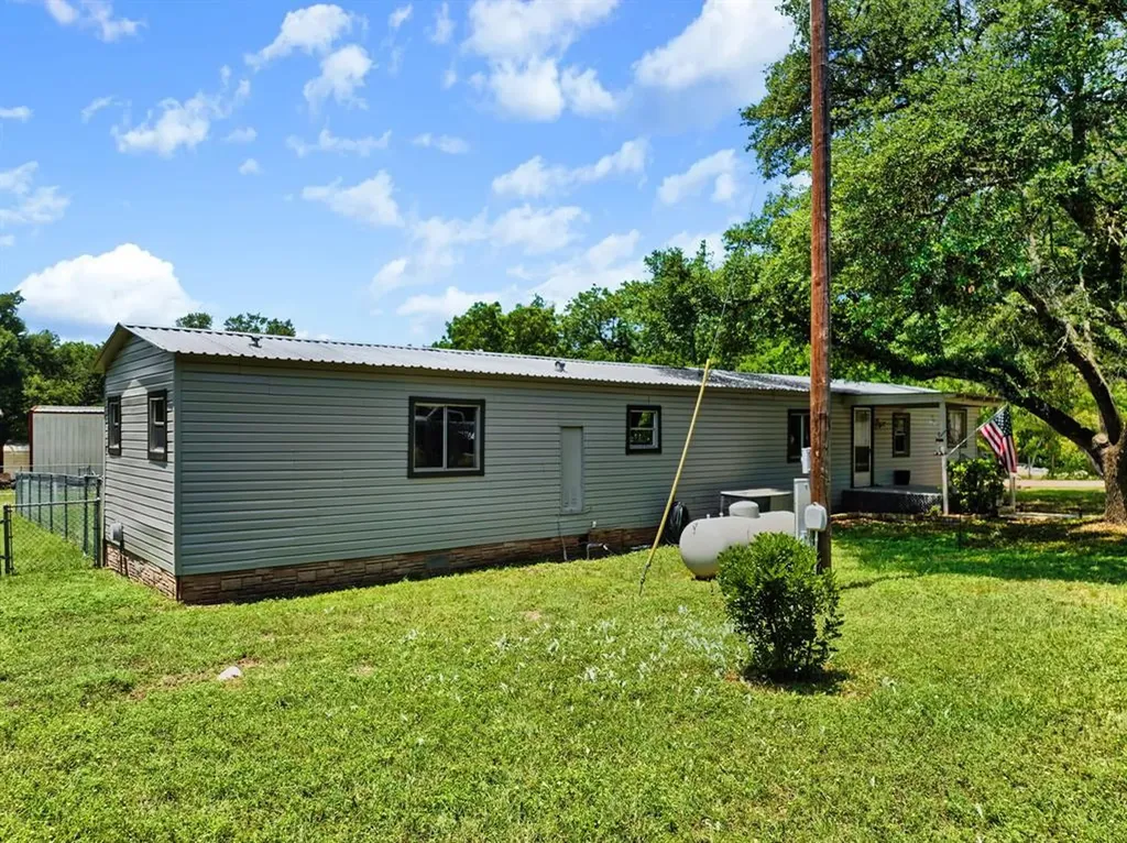 22601 Dewberry Hollow Leander TX 78641