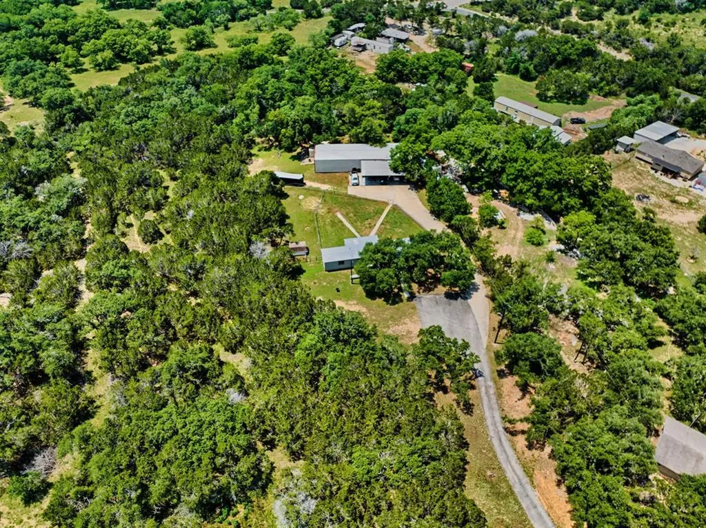 22601 Dewberry Hollow Leander TX 78641