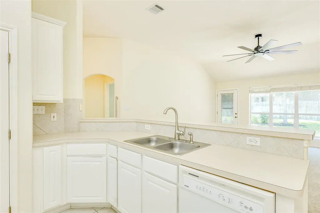 111 Arrowhead Lane Georgetown TX 78628