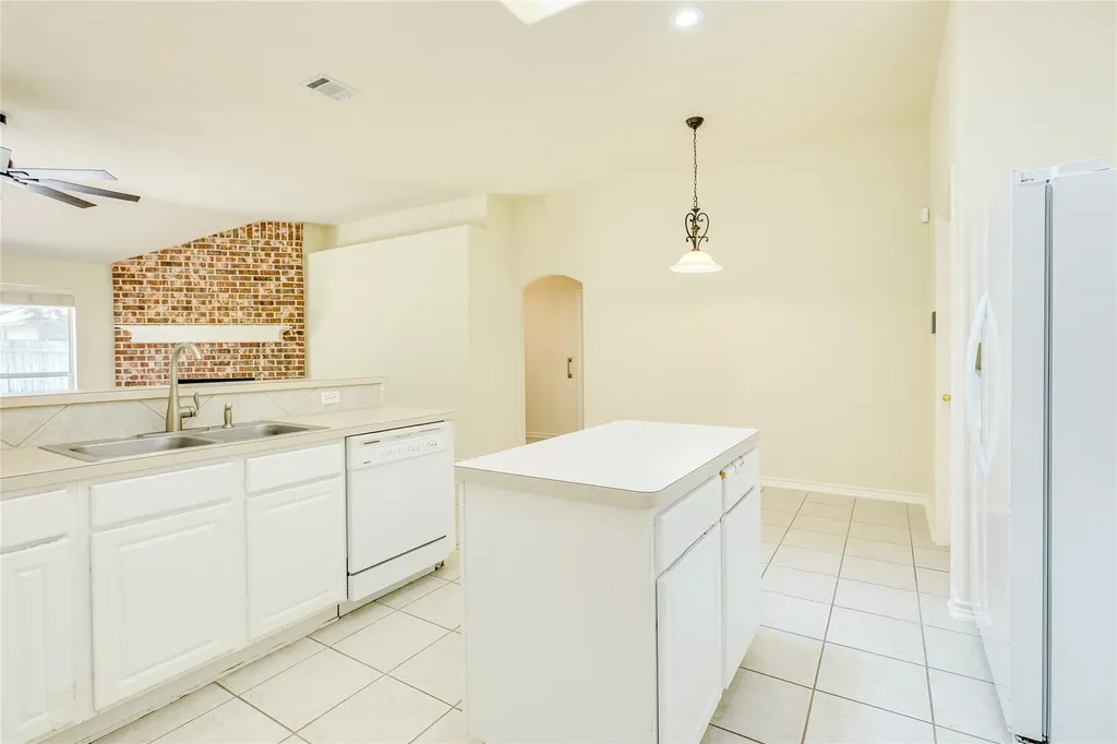 111 Arrowhead Lane Georgetown TX 78628