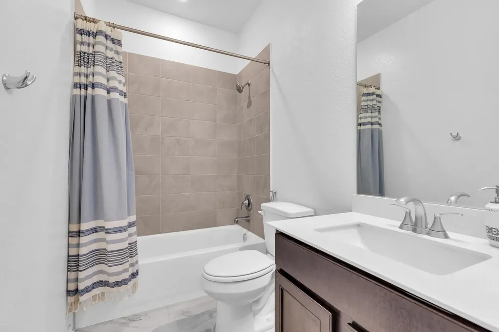 14516 Isidors Eagle Way Elgin TX 78621