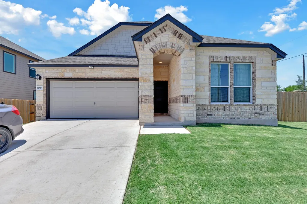 14516 Isidors Eagle Way Elgin TX 78621