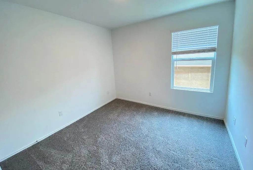 239 Barcelona Kyle TX 78640