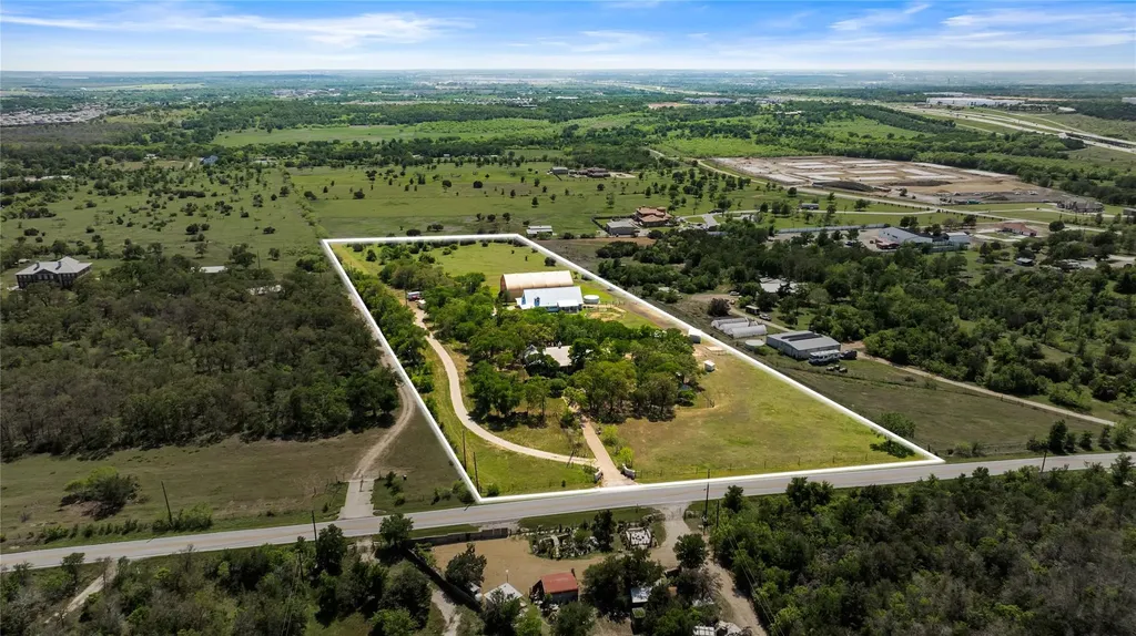 7670 Nez Perce Trace Manor TX 78653