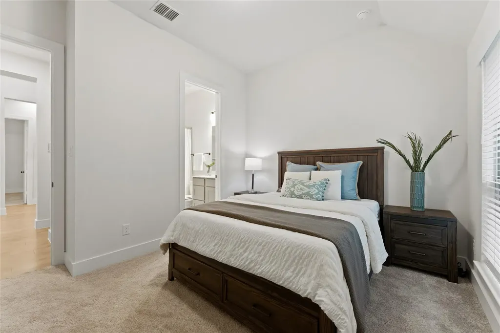 201 Brewer Street Kyle TX 78640