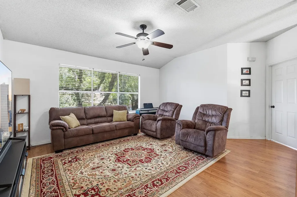 13111 Tilder Drive Austin TX 78729
