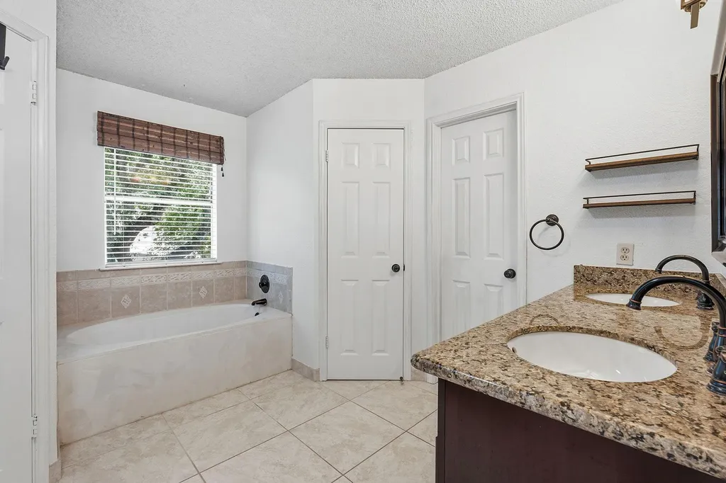 13111 Tilder Drive Austin TX 78729