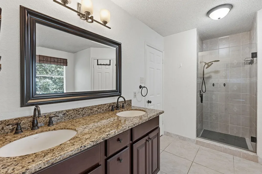 13111 Tilder Drive Austin TX 78729
