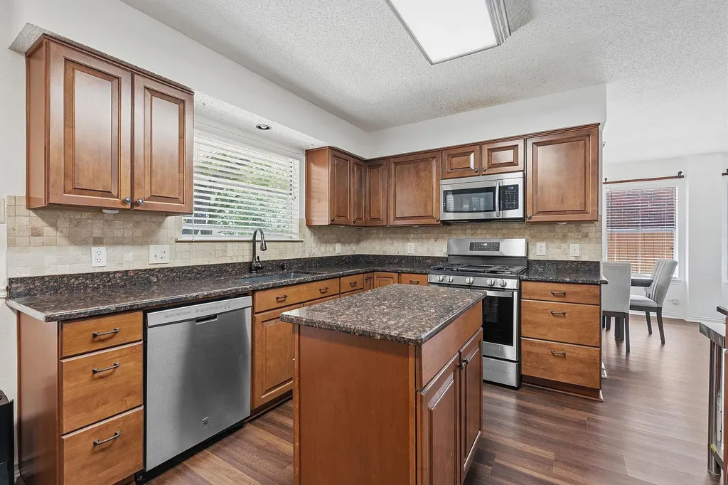 13111 Tilder Drive Austin TX 78729