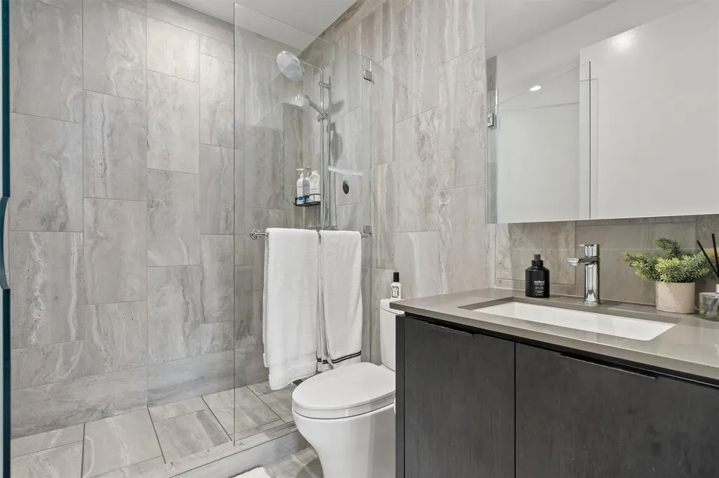 44 East Avenue Austin TX 78701