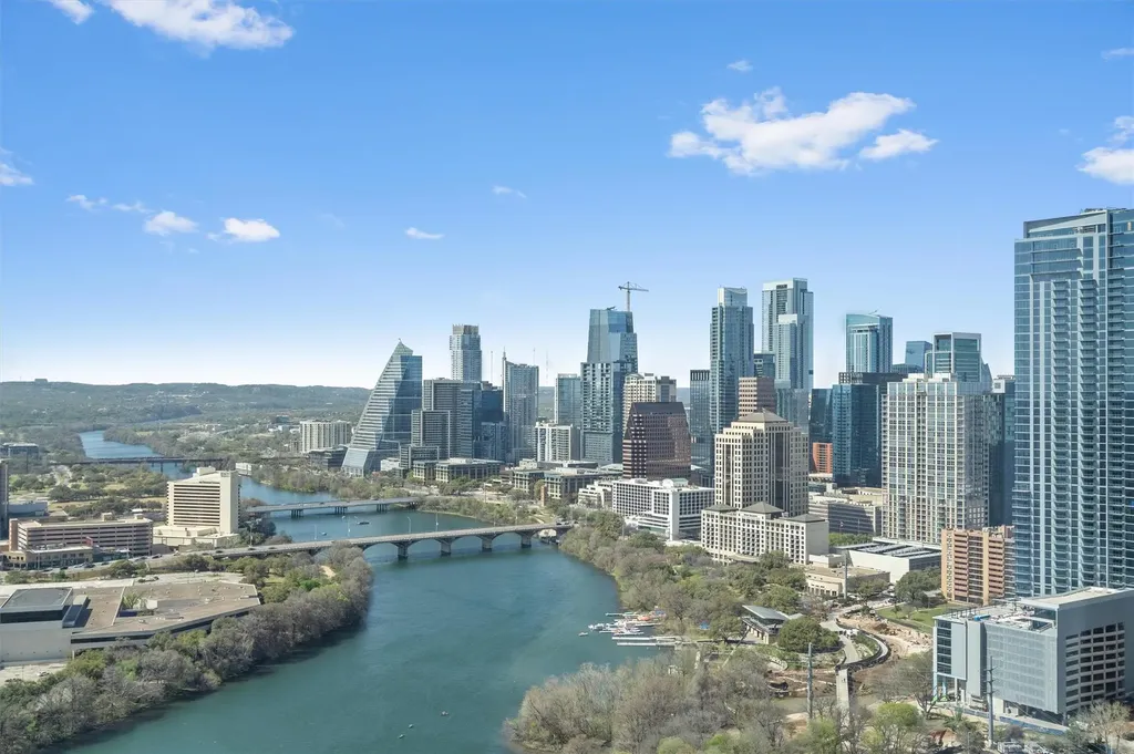 44 East Avenue Austin TX 78701