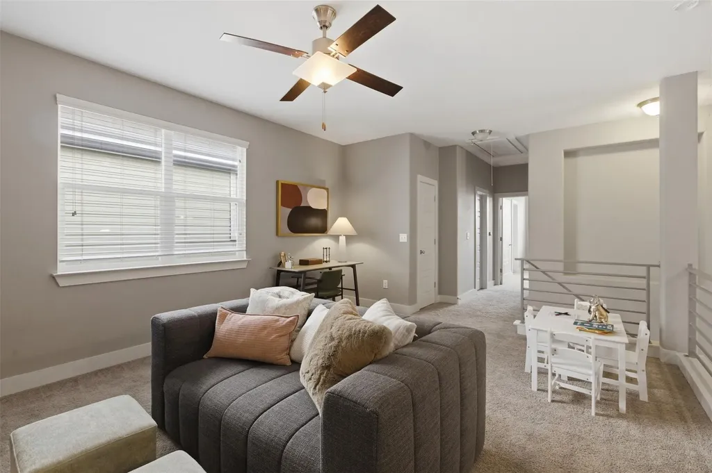 7107 Mowbray Street Austin TX 78741