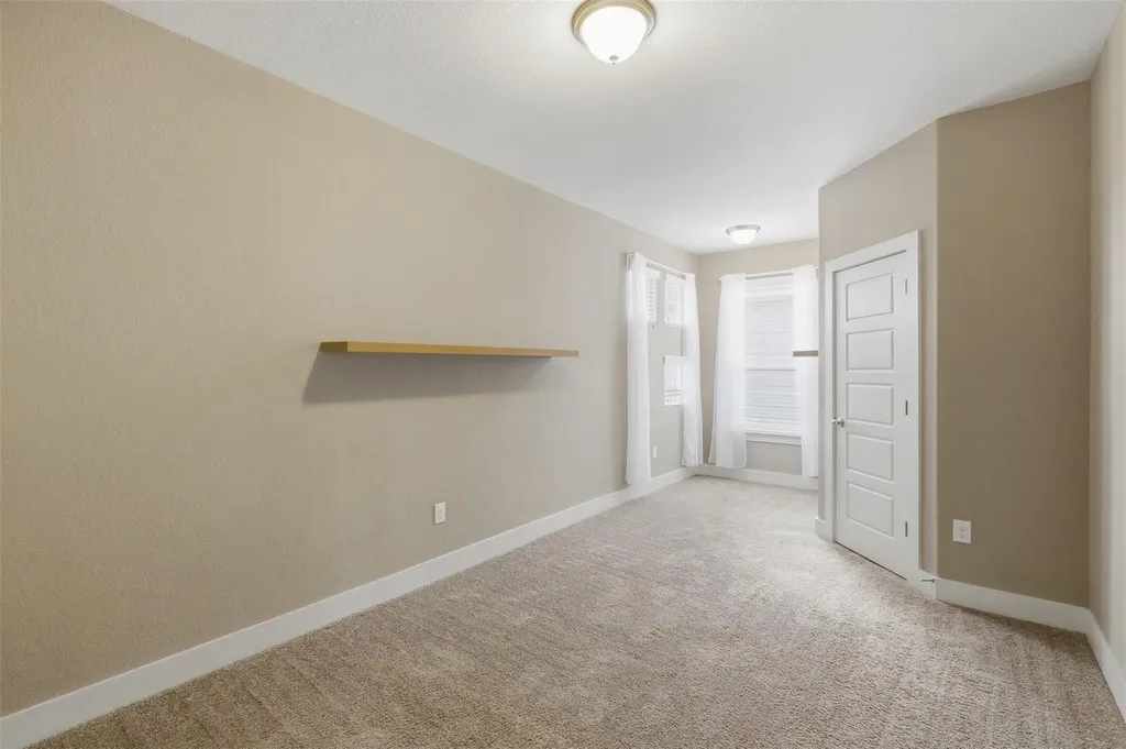 7107 Mowbray Street Austin TX 78741