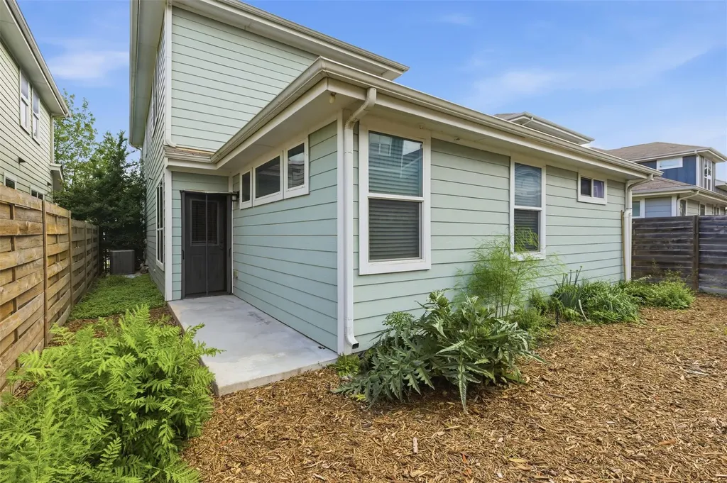 7107 Mowbray Street Austin TX 78741